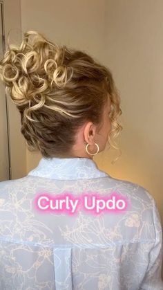 Up Do For Long Curly Hair, Short Wedding Hairstyles For Bridesmaids Shoulder Length, Naturally Curly Bridesmaid Hairstyles, Updo For Short Curly Hair, Updo Wavy Hair, Hazel Highlights, Wavy Hair Updo, Curly Hair Updo Easy Natural Curls, Easy Bridesmaid Hair