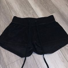 Brand New Condition And Very Comfortable Black Stretch Shorts For Lounging, Comfy Shorts, Womens Shorts, Brand New, Women Shopping, Black, Color