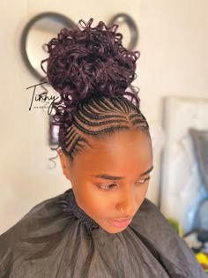 Ghanaian Cornrows Hairstyles, Natural Plait Hairstyles For Black Women, Straight Up With Curls, Straight Up Braids African Hairstyles, Straight Up Styles Braids, Hair Lines Women, Lines Braids Hairstyles, Braided Lines Hairstyles African, Straight Up Hairstyles Braids