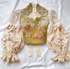 Feminine Male Outfits, Solar Punk Fashion, Sun Outfit, Victorian Poetry, Old Fashion, Fantasy Clothing, Fantasy Fashion, Dream Clothes