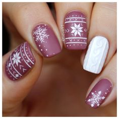 Winter Nail Colors 2022, Trendy Winter Nail Colors, Nail Colors 2022, Winter Nail Colors, Christmas Nails Easy, Sweater Nails, Christmas Nail Art Designs, Nail Swag, Winter Nail Art