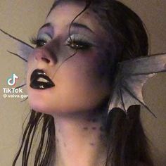 Milk Of The Siren, Mermaid Makeup Halloween, Siren Costume, Mermaid Halloween Costumes, Dark Mermaid, Creepy Halloween Makeup, Mermaid Halloween, Horror Makeup, The Siren