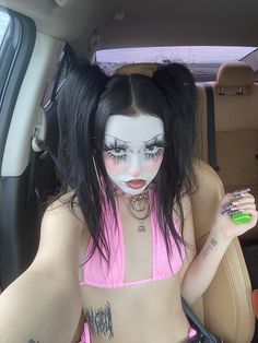 Punk Japanese, 2000s Y2k Aesthetic, Unconventional Makeup, Y2k Aesthetic Grunge, Japanese 2000s, Cute Clown Makeup, Drag Make-up, Punk Makeup, Face Art Makeup