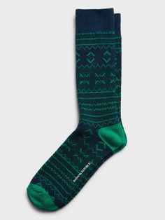 A soft sock in a breathable stretch-cotton blend with rib-knit openings and angled toe seams for a better, more comfortable fit.  Fits men's shoe sizes 8-12. Green Cotton Winter Socks, Casual Fitted Knitted Socks, Casual Green Socks For Winter, Casual Green Winter Socks, Casual Stretch Knitted Socks, Breathable Comfortable Winter Socks, Comfortable Breathable Winter Socks, Comfortable Casual Mid-calf Socks, Casual Comfortable Mid-calf Socks