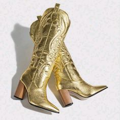 Women's Shiny Gold Metallic Cowgal Boots With Wood Heel So Light Weight Comfortable Inside New In Boutique Western Gold Boots For Rodeo, Luxury Gold Women's Cowboy Boots, Glamorous Gold Leather Boots, Western Gold Heeled Boots, Luxury Gold Leather Cowboy Boots, Frye Campus Boots, Fringe Cowboy Boots, Black Leather Riding Boots, Calf High Boots