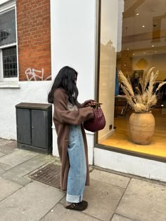 Birkenstock Outfit, Baggy Jeans Outfit, Clogs Outfit, Lauren Manoogian, Fall Fits, Outfit Inspo Fall