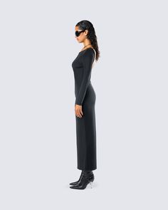 The epitome of business in the front, party in the back 😌 With a boat neckline and low open back, this black backless maxi dress made from stretch jersey fabric is a sexy yet timeless look that is perfect for all occasions 🖤 Backless Maxi Dress, Backless Maxi Dresses, Cargo Pant, Boat Neckline, Dress Backs, Dresses Xs, Shoe Collection, Jersey Fabric, Dress Making