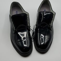 Bates High Gloss Oxfords Dress Shoes, Vibram Sole, Uniform Footwear, Size 10 E, In Excellent Pre-Owned Condition, Soles Appear Unused (See Pictures), Laces Are Included, They Just Aren't Threaded Through The Eyelets. Wt: Almost 3 Lbs Party Oxfords With Rubber Sole And Closed Toe, Party Closed Toe Oxfords With Rubber Sole, Fitted Black Dress Shoes With Round Toe, Party Oxfords With Rubber Sole, Black Synthetic Dress Shoes With Closed Toe, Black Synthetic Closed Toe Dress Shoes, Black Synthetic Dress Shoes For Party, Black Synthetic Dress Shoes, Formal Synthetic Oxfords With Pointed Toe