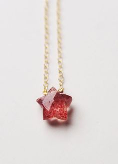 Jewelry Cheap, Star Necklace Gold, Yellow Jewelry, Celestial Necklace, Star Pendant Necklace, Strawberry Quartz, Beauty Collection, Quartz Necklace, Dream Jewelry