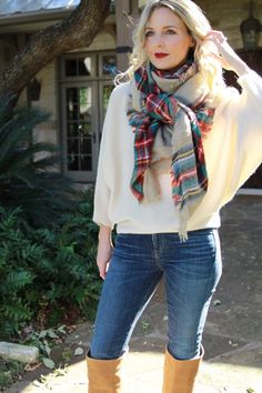 Ten Ways To Wear a Blanket Scarf - Busbee Style | Erin Busbee Boho Scarf Outfit, Scarves Tying, Scarf Tricks, Big Scarf Outfit, Passover Cards, Tie A Blanket Scarf, Tying Scarves, Erin Busbee