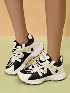 Type:Chunky Sneakers \nStyle:Sporty \nColor:Multicolor \nStrap Type:Lace Up \nPattern Type:Colorblock \nToe:Round Toe \nUpper Height:Low-top \nSize Fit:Half-Size Smaller \nPower Supply:None \nUpper Material:PU Leather \nLining Material:Fabric \nInsole Material:PU Leather \nOutsole Material:Rubber \n Women Sports Shoes, Sport Shoes Fashion, Sport Shoes Women, Women Sports, Chunky Sneakers, Sports Shoes, Sports Women, All Seasons, Low Top