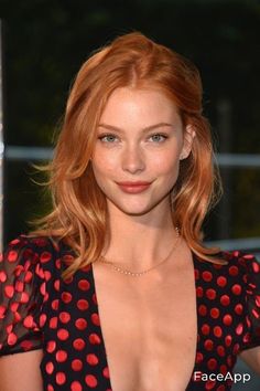 Red Hair Actress Celebrities, Golden Ladies Style, Strawberry Blonde Face Claim, Redhead Face Claim, Red Head Face Claims, Red Hair Actress, Ginger Actress, Ginger Hair Makeup, Red Hair Face Claim