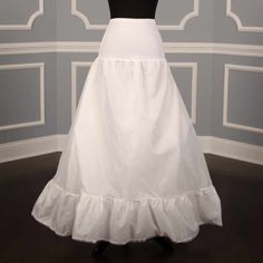 This Aline Slip Petticoat Crinoline Is Brand New. There Is A Spandex Panel At The Stomach Area And An Elastic Waistband For Very Easy On And Off. This Formal Dress / Wedding Dress Petticoat Is Extremely Comfortable. The Skirt Is Made From Nylon And Soft Tulle Fabrics, Which Will Help Enhance The Appearance Or Add Fullness To Your Wedding Dress. Measurements: (Since The Waistband Has Elastic, There Is A Stretch) Large: 36″ To 46″ Waist **We Also Sell Small And Medium Sizes In Separate Listings** Wedding Dress Petticoat, Formal Dress Wedding, Formal Wedding Dress, Beaded Formal Dress, Green Lace Dresses, Wedding Dress With Veil, Cocktail Dress Wedding, Azazie Bridesmaid Dresses, Embroidered Maxi Dress