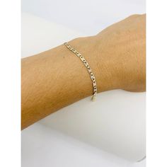 "❤️ Real 10k Gold Bracelet Valentino 8\" ❤️ Valentino dainty link 8 inch bracelet ❤️ 3 multi-tone (Yellow, rose and white gold) ❤️ The link is approximately 3mm wide ❤️ Women's bracelet ❤️ New jewelry ❤️ Pulsera de Mujer o Niña joven ❤️ 8 pulgadas de largo ❤️ 3 oros (rosa, dorado y blanco) en eslabón Valentino de 3mm de ancho SKU 61548" 10k Gold Ring, Gold Color Ring, Id Bracelets, Matching Rings, New Jewelry, 14k Gold Ring, Yellow Rose, 10k Gold, Chain Link Bracelet