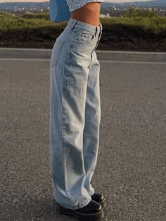 Light Blue Wash Straight Boyfriend Jeans - AnotherChill Straight Boyfriend Jeans Outfit, Boyfriend Jeans Outfit 2023, Boyfren Jeans Outfits, Perfect Baggy Jeans, Boyfriend Jeans Aesthetic, Straight Leg Outfits, Baggy Light Wash Jeans Outfit, Light Blue Jeans Outfit Aesthetic, Baggy Light Jeans