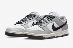 Wmns Nike Dunk Low ‘Light Smoke Grey’ Nike X Travis Scott, Baskets Nike, Adidas Spezial, Nike Dunk High, Nike Shox, Air Huarache, Air Jordan 3, Nike Air Huarache, Nike Air Max Plus