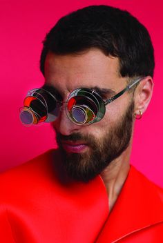 Sunglasses Photography, Style Steampunk, Fashion Eye Glasses, New Sunglasses, Fashion Eyeglasses, Fashion Menswear, Lifestyle Inspiration