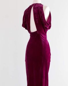 Velvet Gown, Evening Formal, Runway Collection, Pink Fashion, Couture Fashion, Formal Wear, Red Formal Dress