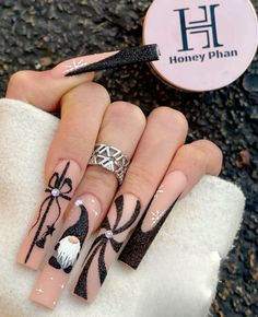 #winternails 🖤 #christmasnails 🩶 #handdrawn 🤍 For More Content Like This, Follow Me @exquisitejoe Snowflake Acrylic Nail Designs, Black Santa Nails, Happy New Years Nails, Matte Black Christmas Nails, Nails Black Christmas, Fancy Christmas Nail Designs, Black New Years Nail Designs, Black Christmas Nails Designs, Xxl Christmas Nails