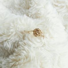 "♣ Free shipping on additional items Our delicate gold-filled, silver-filled and rose gold-filled rose ring has an edge-pinched finish for a more classy look of a rose. This ring is great as a friendship ring, a gift for your lovely bridesmaids, significant other, or for yourself! Image shown: Gold-filled 22 gauge ♣ 18g is the thickest and the most durable option ♣ Need giftwrapping with a message? Choose from 18 different messages for your perfect message! https://www.etsy.com/listing/289952119 Dainty Rose Colored Rings As Gift, 14k Gold Rose Flower Ring Gift, Adjustable Gold Ring With Rose Design, 14k Gold Rings With Rose Design For Gift, Wire Rose Ring, Friendship Flower, Gold Rose Ring, Origami Jewels, Wire Rose