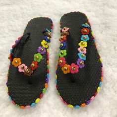 Slippers Handmade Beads, Bead Designs, Slippers, Fast Delivery, Womens Sizes, Women Shoes, Beads, Cream, Women Shopping