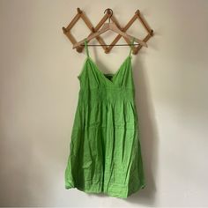 * New With Tags * Size L * 90s Style Casual Green Cotton Mini Dress, Casual Green Sundress With Spaghetti Straps, Green Cotton Mini Sundress, Green Cotton Mini Dress With Spaghetti Straps, Casual Green Sundress For Daywear, Green Cotton Lined Mini Dress, Green Mini Dress With Spaghetti Straps For Daywear, Green Spaghetti Strap Mini Dress For Daywear, Green Casual Midi Dress With Spaghetti Straps