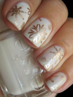 CHRISTMAS NAILS | Christmas Stunning Nail Art Collection 2013 | Celebrity Gossip | Women ... Unghie Nail Art, Ombre Hair Color, Nailed It