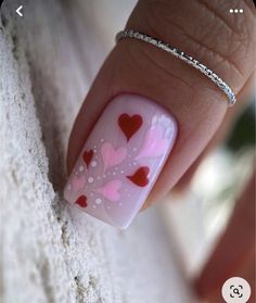 Valentines Nail Art Designs, Unghie Nail Art, Heart Nail Designs, Red Valentine, Valentine Nail Art, February Nails, Valentine Nails, Pinterest Nails, Colorful Nails