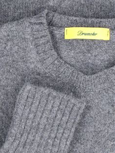 Drumohr crewneck sweater in grey wool mélange, ribbed trim, straight hem. Composition: 100% Wool Zegna Shoes, Burberry Hat, Grey Outfit, Modern Gentleman, Italian Luxury, Engineered Garments, Sweaters Knitwear, Crewneck Sweater, Loafer Shoes