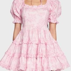 The Cutest Tea Party Baby Doll Corset Dress That Is Super Flattering! Only Reason I’m Selling Is Because I Already Have It In A Different Color! Perfect Babydoll Dress For The Summer And Is Brand New Too And Is Giving Bridgerton Vibes For Sure Sold Out On Website #Preppy#Trendy#Dollskill#Sugarthrillz#Cottagecore Sweet Mini Dress With Floral Print, Sweet Ruffled Mini Dress For Garden Party, Sweet Fitted Dress For Brunch, Sweet Floral Print Square Neck Dress, Sweet Square Neck Floral Print Dress, Sweet Square Neck Floral Dress, Cute Fitted Tiered Dresses, Cute Ruffled Mini Dress For Daywear, Cute Short Sleeve Mini Dress For Dress Down