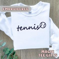 Get ready to be OBSESSED with your embroidered tennis sweatshirt. It's the cutest and most trendy way to emit all those tennis vibes! This is THE CUTEST tennis sweatshirt! Great as a tennis gift! * Q U I C K * F A C T S * ✺ 50% cotton preshrunk cotton 50% polyester ✺ Wash and dry normally (on cool for best results) * S I Z I N G * ✺ Models are wearing size XL for an oversized look ✺ Sizing is unisex so runs like men's, though not overly large ✺ Most women find their typical size works best, since they are meant to fit a touch loose ✺ Size guide and fit is included in the listing photos * S H I P P I N G * T I M E S * ✺ Our items are individually made with love for each of our buyers. Because of this, our processing time is 2-5 business days (depending on order volume) plus transit time, bu Tennis Tshirts Design, Tennis Shirts Designs, Tennis Sweatshirt, Mom Apparel, Tennis Shirt, Tennis Tshirts, Tennis Gifts, Tennis Shirts, Tshirt Ideas