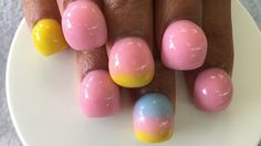 Bubbles Nails!! www.ducare.cc  #makeup #brush #nails #fashion #beauty #cosmetics Hump Nails, Bubble Nails, Crazy Nail Art, Nagellack Trends, Crazy Nails, Blue Nail, Oval Nails, Birthday Nails, Nail Arts