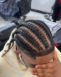 Braided by JAMI on Instagram: "A Kings END RESULT 6 Stitch Cornrows 💇🏽‍♂️👑 #clean #menshair #freshtrim #cornrow #blackmenhairstyles #viral #explorepage #explore #blackkings #freeadvertising #smallbusinessuk #jmikings" 6cornrows Braids, 6 Braids Cornrows, 6 Cornrows Men, 6 Stitch Braids Men, 6 Braids Men, White Guy Cornrows, 6 Cornrows, Stitch Cornrows Men, Cornrows With Line Up Men