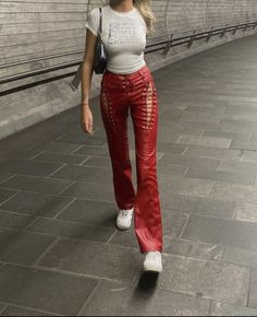 Maroon Leather Pants Outfit, Dominic Fike Concert Outfit, Red Leather Pants Outfit, Dubstep Outfits, Unrealistic Outfits, Lederhosen Outfit, Disney Female Characters, Rock Star Outfit, Dream Things