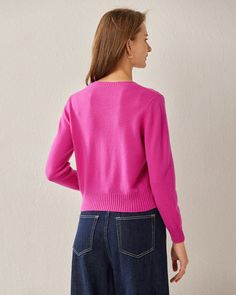 Type: Women's Sweater. Material: 100%  A-Grade Mongolian Cashmere.   Features:  The classic V-neck design adds a touch of elegance, making it suitable for both casual and formal occasions. Its shorter length provides a trendy twist, allowing you to showcase your fashion-forward sensibilities.  Whether you're pairing it with high-waisted jeans for a modern look or layering it over a dress for a touch of sophistication, our V-Neck Short Cashmere Sweater is the perfect blend of style and comfort. E Classic Fitted V-neck Sweater, Classic V-neck Sweater, Fitted V-neck Cardigan, Classic Fitted Solid V-neck Sweater, Classic Pink V-neck Top, Fitted V-neck Solid Color Cardigan, Fitted Solid V-neck Cardigan, Casual V-neck Cashmere Sweater, Fitted V-neck Cashmere Top