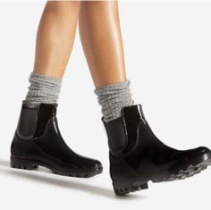 Black Chelsea Boot For That Wet Weather | eBay Cold Weather Boots Women, Shoedazzle Boots, Wedge Winter Boots, White Knee High Boots, Red Rain Boots, Black Flat Boots, Fuzzy Boots, Quilted Boots, All Weather Boots