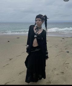 Spring Outfits Alt, Alt Beachy Outfits, Fall Outfits Alternative, Basic Goth Outfit, Dark Fairycore Outfits, Spiritual Goth