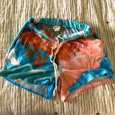 Women’s Size Medium Tie Dye Shorts Bibi Brand Fits More Like A Small In The Waist Tie Dye Shorts, Shorts Athletic, Athletic Shorts, Pink Blue, Tie Dye, Dye, Size Medium, Womens Shorts, Pink