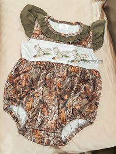 95% cotton 5% spandex, button snap closure! Please allow approx 10 business days to ship Western Baby Clothes, Western Babies, Camo Baby Stuff, Kids Boutique Clothing, Embroidery On Clothes, Short Sleeve Romper, Bubble Romper, Kids Boutique