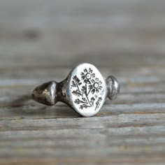 Sterling Silver Botanical Ring Fever Few Ring Plant Jewelry Botanical Ring, Bronze Ring, Botanical Jewelry, Nature Inspired Jewelry, Recycled Silver, Pretty Jewellery, Copper Jewelry, Jewelry Inspo, Signet Ring