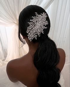 female model wearing silver bridal hair comb with sprays of crystal and pearl Vine Jewelry, Crystal Comb, Eyes Wide Shut, Crystal Hair Comb, Bridal Comb, Bridal Updo, Bride Hair, Head Pieces, Hair Jewelry Wedding