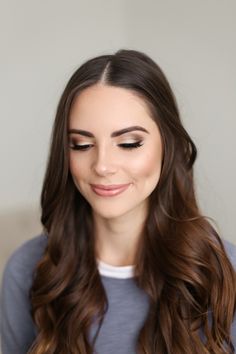 Trucco Smokey Eye, Hairstyle Bridesmaid, Soft Bridal Makeup, Soft Wedding Makeup, Eyeliner Tips, Best Wedding Makeup, Brunette Makeup