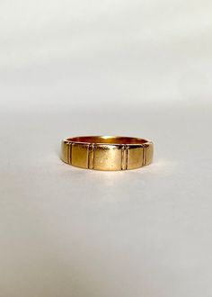 18k 5.5, sizable 3.72 grams *scuff on sideIf you would like this ring resized, please add this service to your order. Men’s Ring, Men’s Rings, Vintage Garden Parties, Rings Men, Man Ring, Cute Engagement Rings, Future Engagement Rings, Silver Gold Jewelry, Put A Ring On It