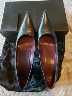 Gucci PUMPS SIZE 8.5 BLACK LEATHER 2 INCH HILL . Condition is Pre-owned, comes with box and dust bag. Shipped with usps Gucci Leather Heels For Business, Gucci Heels With Leather Sole For Office, Classic Gucci Leather Heels, Gucci Heels With Leather Sole For Formal Occasions, Gucci Formal Heels With Leather Sole, Gucci Leather Shoes For Office, Gucci Business Heels With Branded Heel Counter, Gucci Classic Business Heels, Gucci Black Leather Shoes