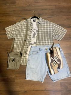 Cute Male Summer Outfits, Indie Outfits Men Summer, Cool Guy Outfits Summer, Green Summer Outfit Men, Short Sleeve Flannel Outfits Men, Summer Grunge Outfits 90s Style Men, Soft Boy Fashion Aesthetic, Short Sleeve Over Long Sleeve Outfits, Masculine Outfits Summer