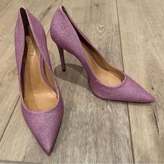 Never Worn. Size: 6.5 Color: Light Pink Glitter (Can Look Slightly Like A Light Pinkish-Purple In Certain Lighting) 4.25" Stiletto Heels *Note- Glitter Does Not Rub Off. You Can Easily Handle Or Try On Without Getting Covered In Glitter* Retail: $145 Glamorous Fitted Purple Heels, Sophia Webster Chiara, Manolo Blahnik Kitten Heels, Glitter Stilettos, Clear High Heels, Rhinestone Pumps, Color Light Pink, Pinkish Purple, Brown Leather Heels