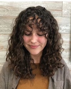 Mid Length Curly Hairstyles, Grey Hair Wig, Cheap Human Hair Wigs, Shoulder Length Curly Hair, Medium Length Curly Hair, Long Human Hair Wigs, Colored Hair Extensions, Medium Curly, Short Human Hair Wigs