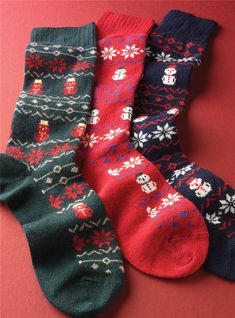 Cashmere Snowman Socks - The Ben Silver Collection Green Winter Socks, Comfortable Green Winter Socks, Casual Winter Socks For Stocking Stuffers, Comfortable Socks For Winter Stocking Stuffers, Comfortable Socks For Cold Winter Weather, Warm Multicolor Winter Socks, Warm Red Casual Socks, Warm Multicolor Socks For Winter, Casual Green Winter Socks