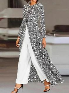 Jumpsuit Evening Dress, Womens Suit Fashion, Jumpsuit Outfit Elegant, Outfit Chic Elegant, Long Tops For Women, Stylish Casual Outfits, Colored Pants Outfits, Long Pants Outfit, Jumpsuit Outfits