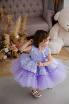 Lavender Flower Girl Dress, First Birthday Baby Girl, Birthday Baby Girl, Baby Tutu Dresses, Baby Birthday Dress, Toddler Parties, Pink Flower Girl Dresses, Full Tulle Skirt, Dress Tutu